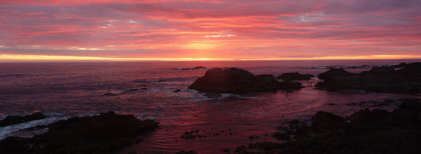 Tasmanian sunset by Alex Robey